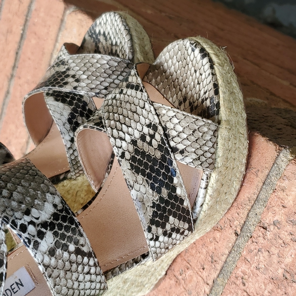 Steve Madden wedges - sz. 9.5 - Picture 8 of 8